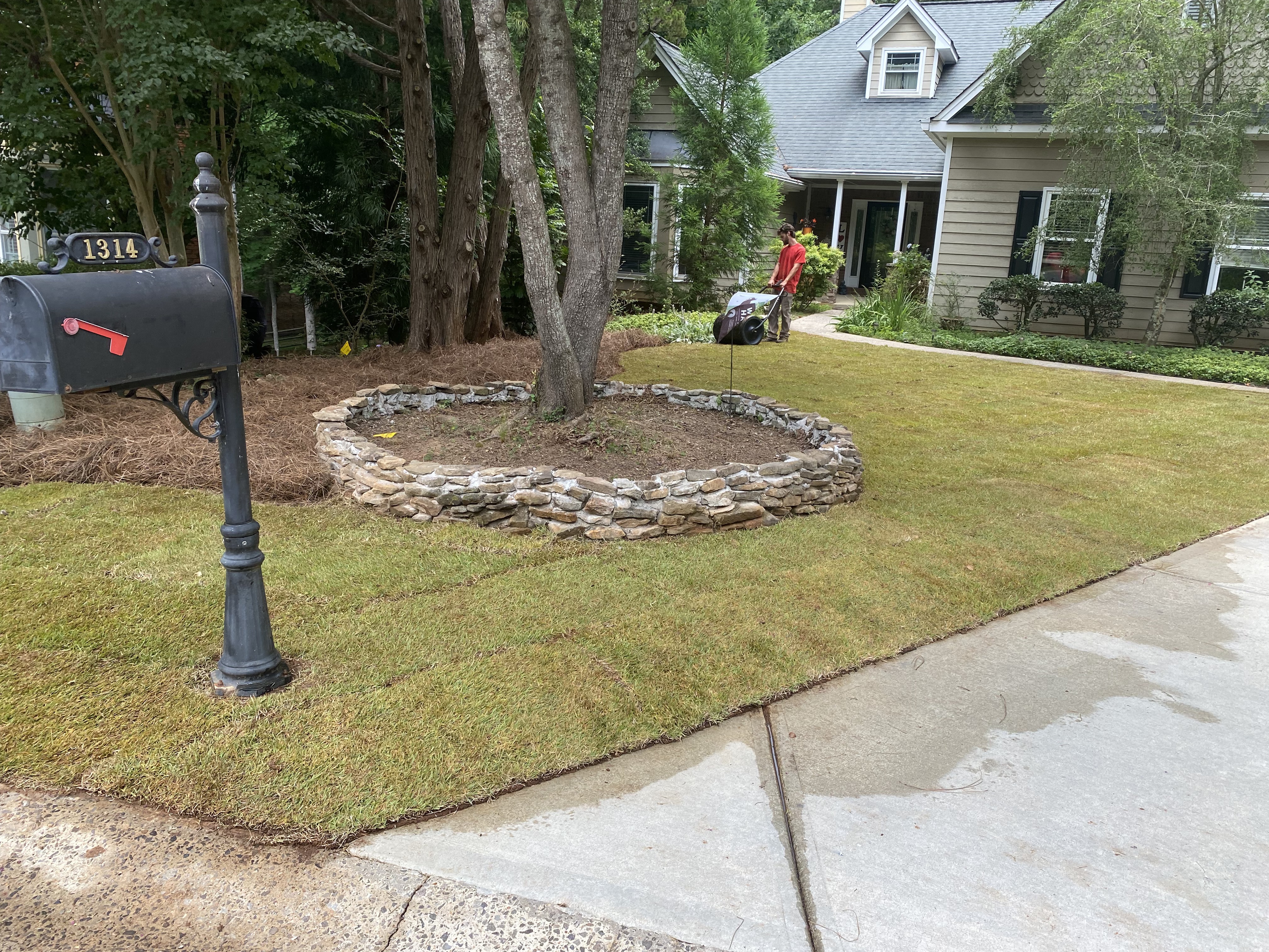 Hillside Garden Estate